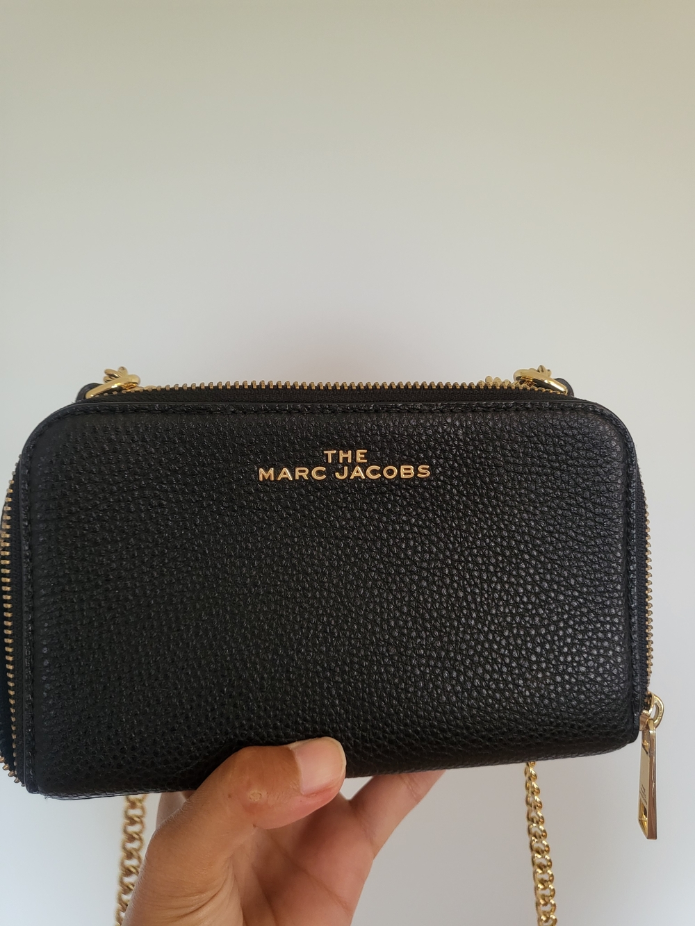 Marc Jacobs Black Crossbody Wallet
